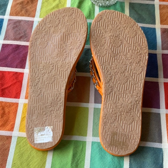 🌞 YELLOW BOX ORANGE TERRYCLOTH EMBELLISHED SANDALS 🌞 NWOT 🌞NWOB 🌞 - Picture 11 of 16